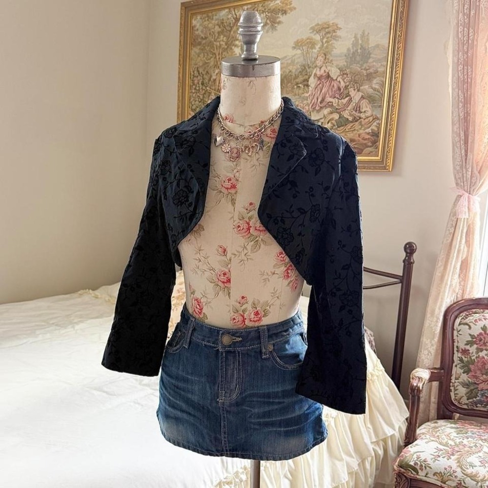 Black Floral Shrug  Y2K Breakin Loose 13 black floral burnout shrug